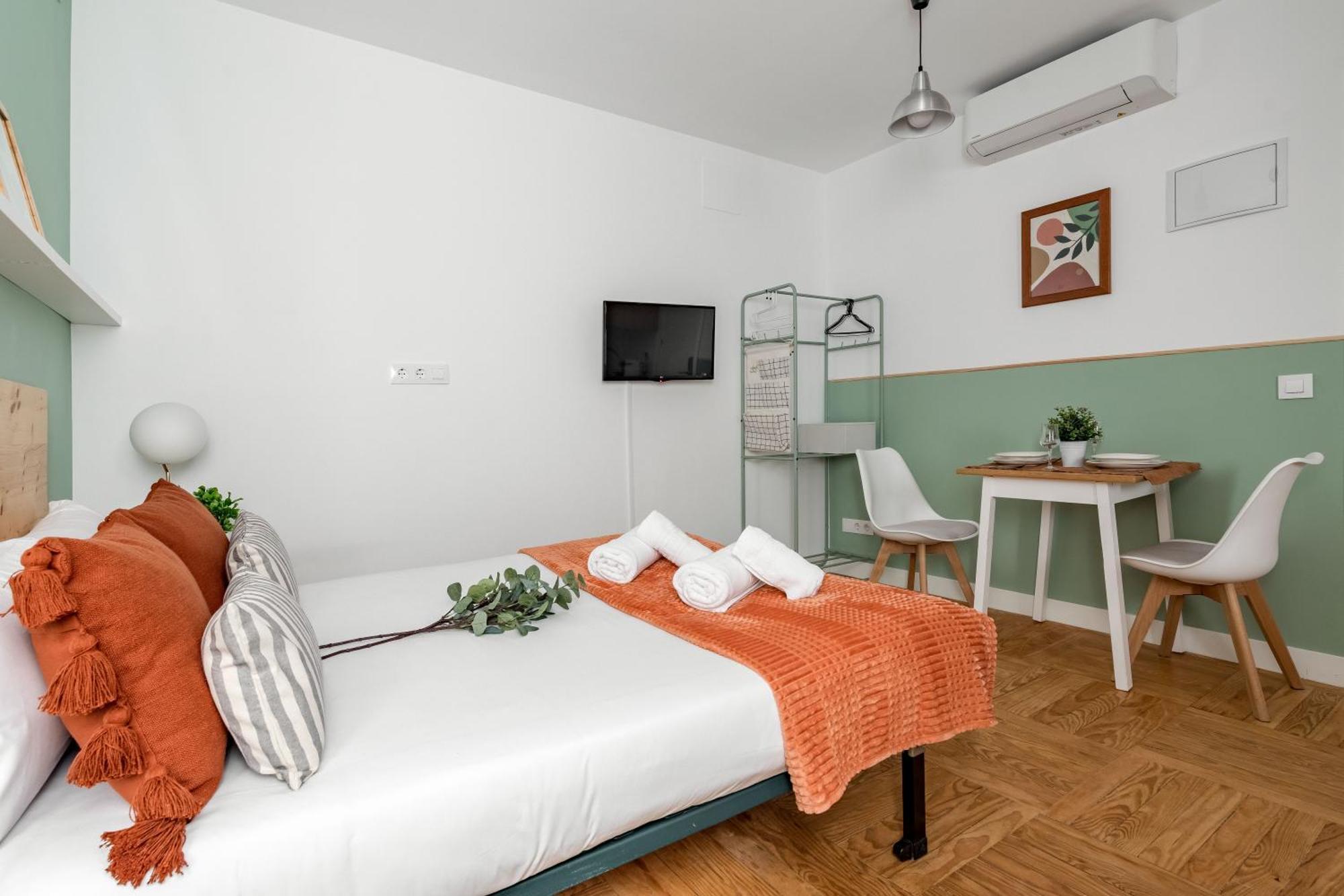 Charming Sol Studios Madrid Exterior photo